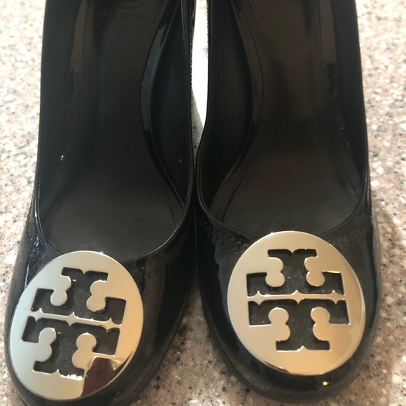 Shoes - Tory Burch heels size 7.5